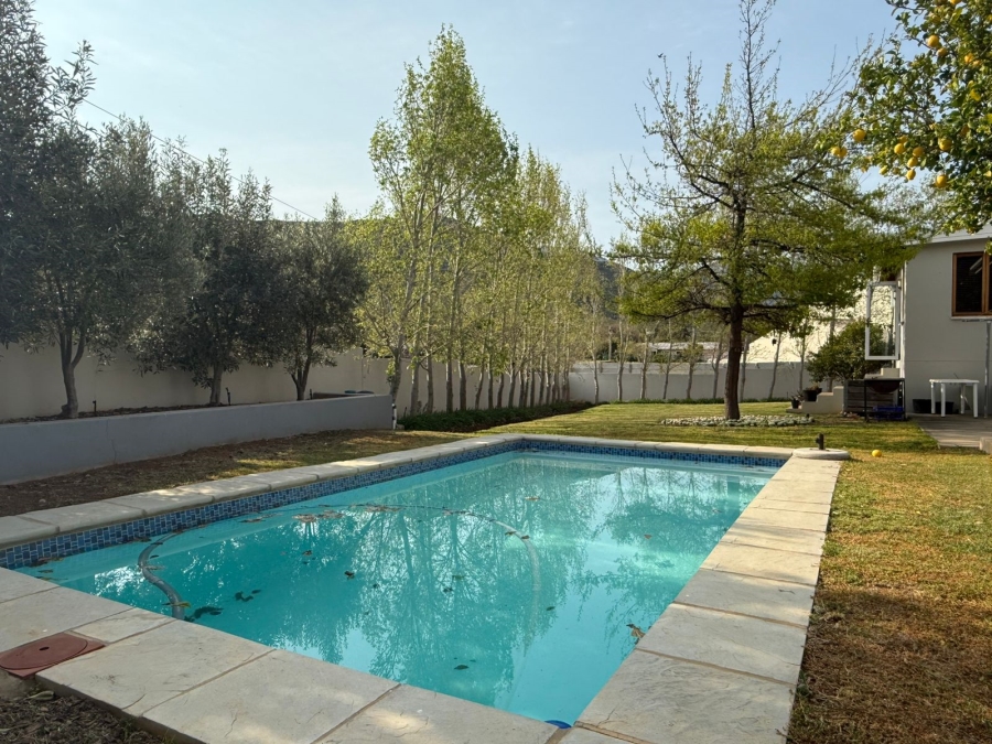 4 Bedroom Property for Sale in Panorama Western Cape